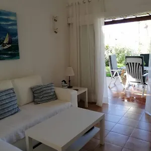 2-bedroom-bungalow-next-yumbo-center-free-parking.in-canary-islands.com/