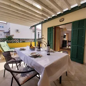 apartments-miodrag-zadar.hotelinzadar.com/